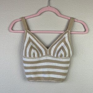 Willow & wind tan and white crochetted crop top size XS